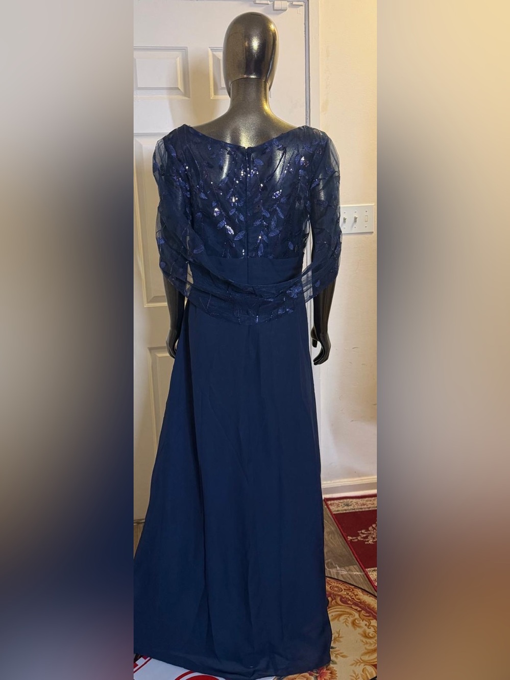 Elegant Navy Blue Evening Dress with Sequin Bodice
